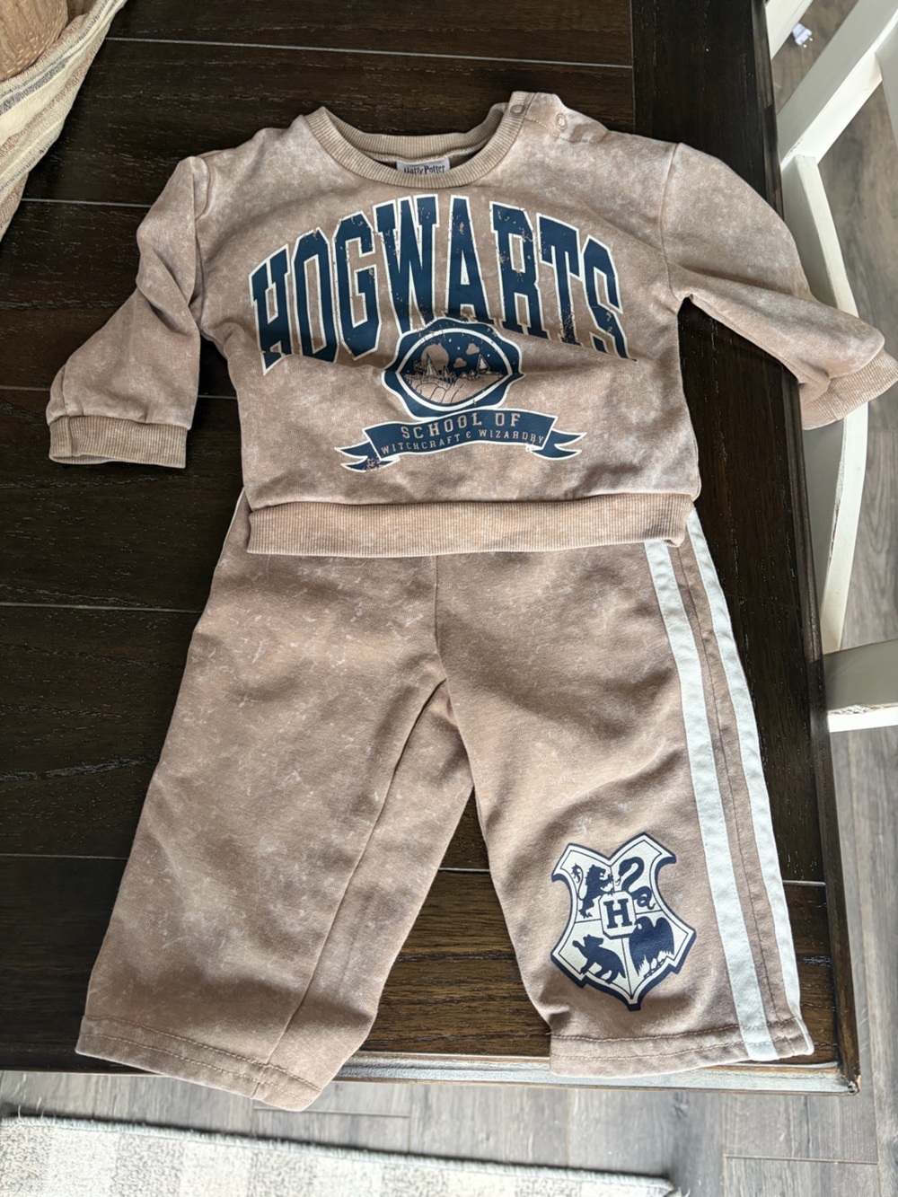 Hogwarts Harry Potter Sweatsuit baby toddler